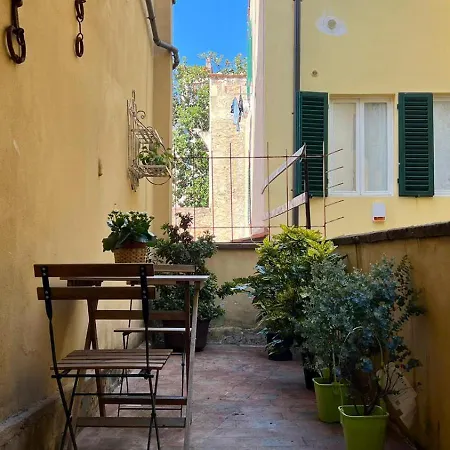 Zanobi 45 Florencie